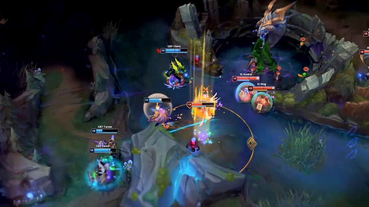 LPL上单选手对比：TheShy低经济占比高伤害转化率，Bin高经济伤害不足